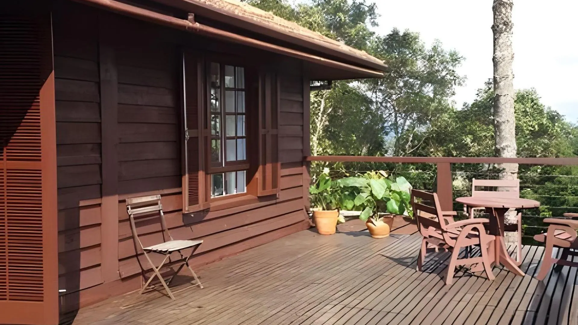 Casa Do Sol, Charme E Conforto Na Serra Velha Campos do Jordao 0*,